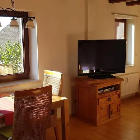 An Pferdehof In Appartement