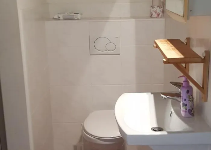 An Pferdehof In Appartement Much